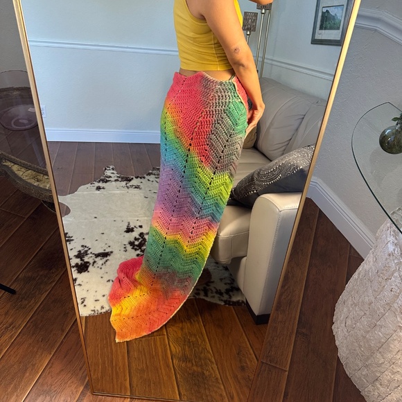 HANDMADE Knit Mermaid Skirt - Custom made to a size M waist - Picture 4 of 6